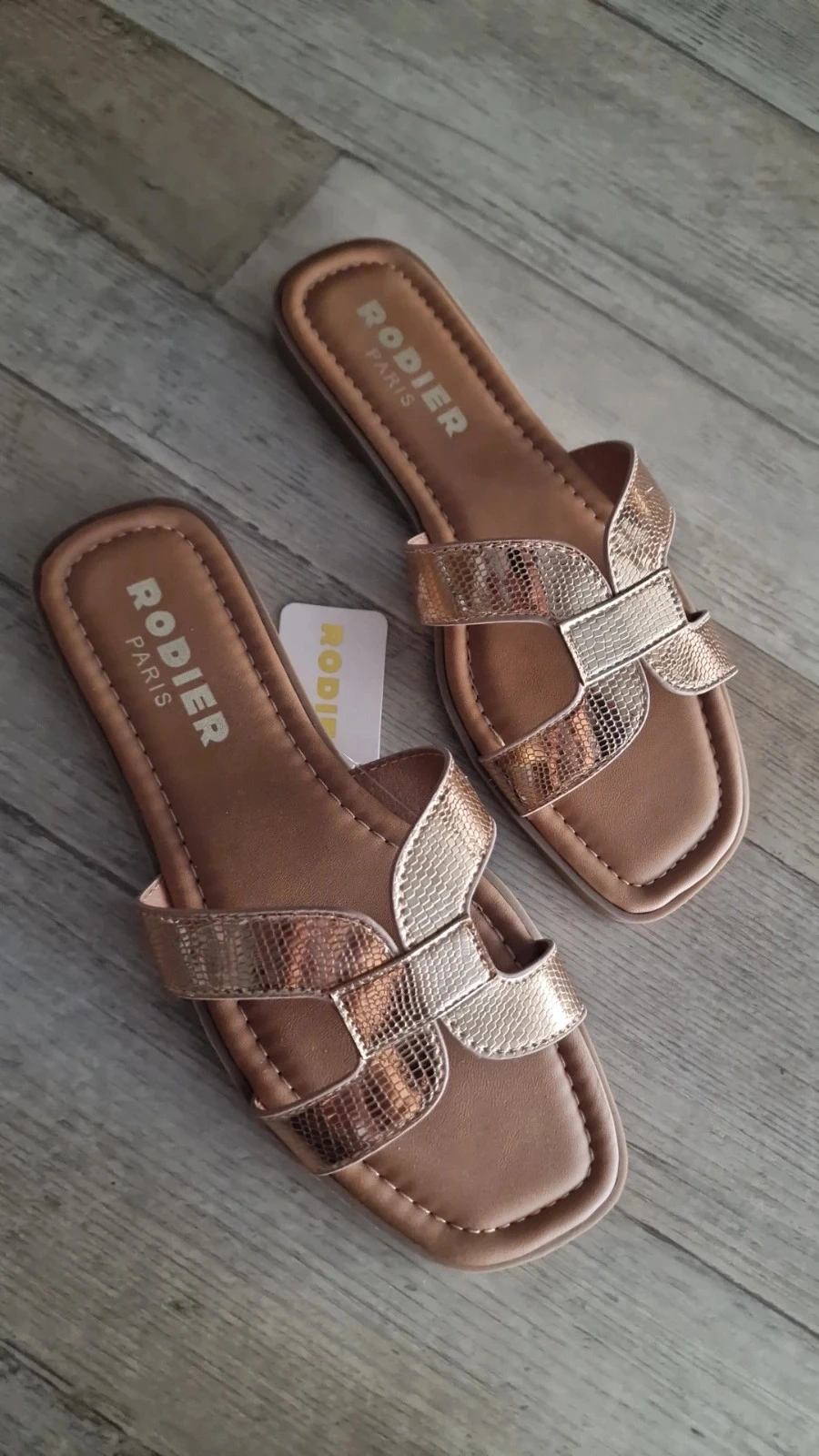 Stunning Rodier Paris sandals in rose gold. – photo 6